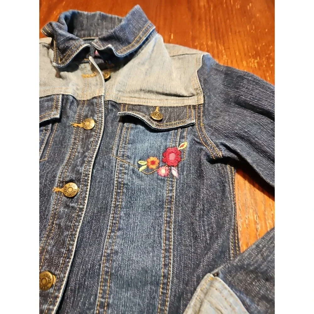 Children's Place Girls Denim Jacket Sz 5 Floral‎ Embroidered Long Sleeve (A882)